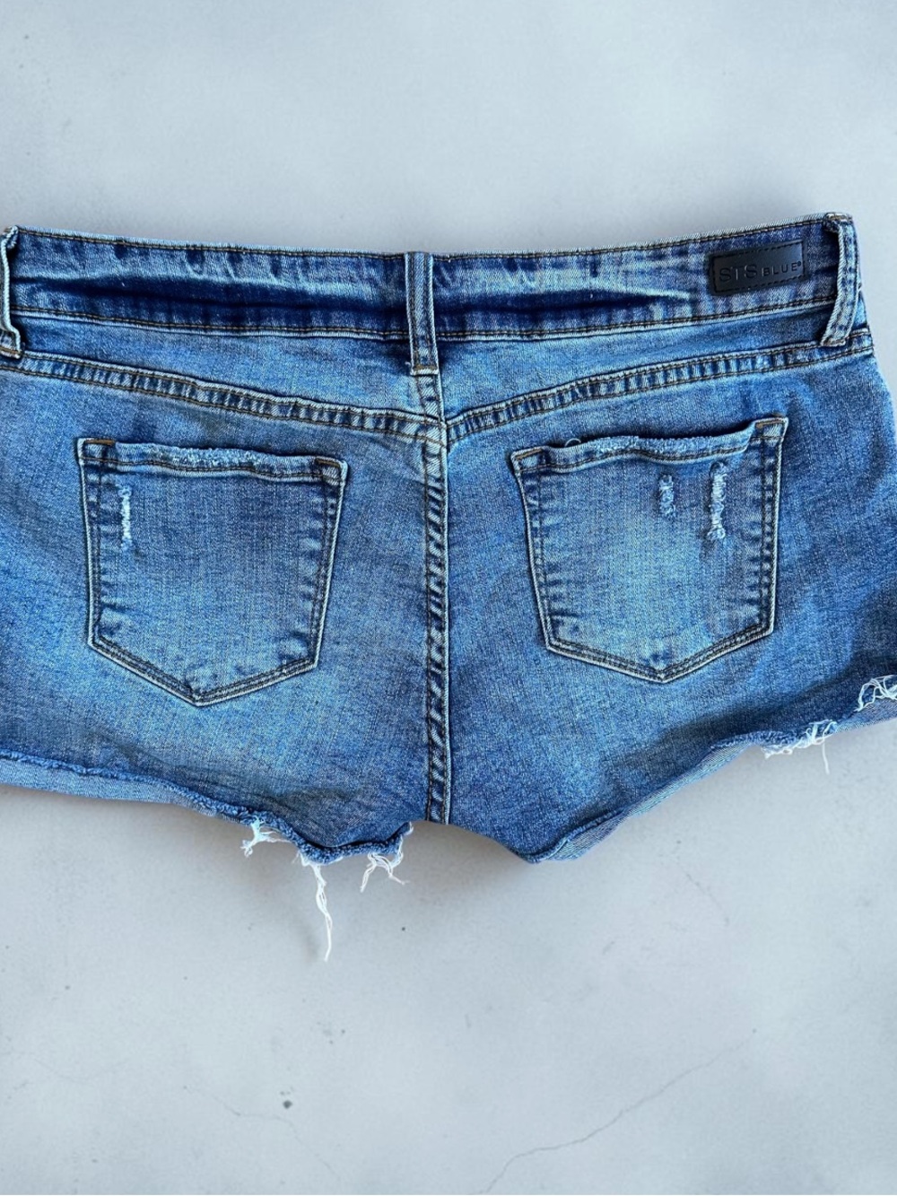 STS Blue Distressed Denim Cutoff Shorts Raw Hem Mid Rise 30 - Picture 2 of 3